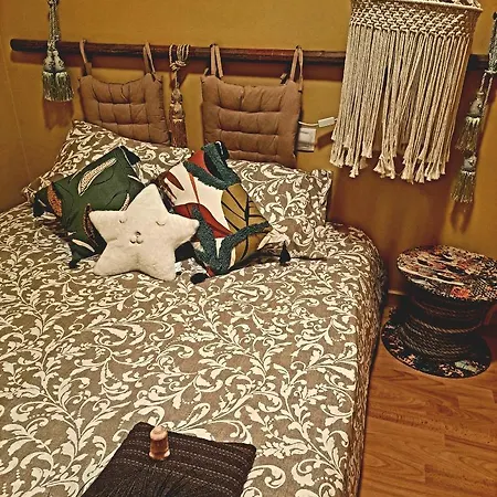 La Terrasseta Apartment *
